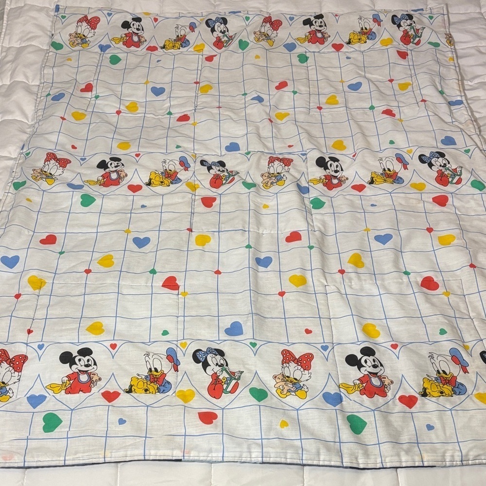 Vintage (1980’s) Disney Quilt with Baby Mickey and Friends - Blue and Multicolor - Picture 9 of 10